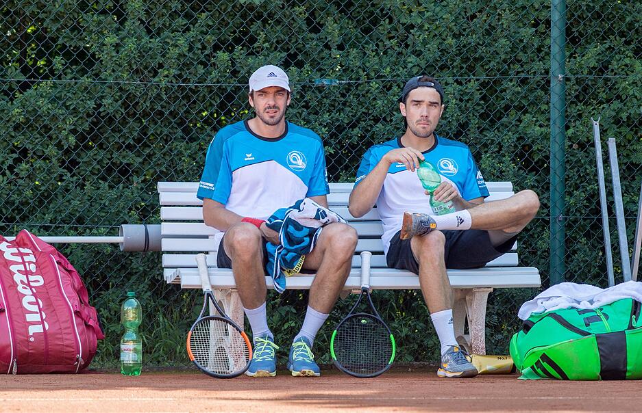 Wie im Vorjahr wird das Team um Mannschaftsf&uuml;hrer Heiko Ortwein w&uuml;rttembergischer Mannschaftsmeister &ndash; ungeschlagen. Diesmal gelingt die Kr&ouml;nung: Mit einem 5:0 gegen den TSC Mainz ist der Aufstieg in die Regionalliga, die dritth&ouml;chste deutsche Klasse geschafft.