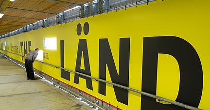 Mit der neuen Kampagne "The Länd" wird auch am Stuttgarter Hauptbahnhof um Fachkräfte geworben. Foto: dpa Mit der neuen Kampagne "The Länd" wird auch am Stuttgarter Hauptbahnhof um Fachkräfte geworben. Foto: dpa