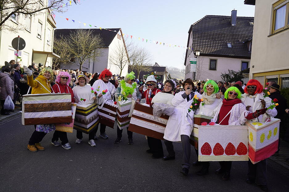 Ein knallbuntes Faschings-Potpourri in Dörzbach.