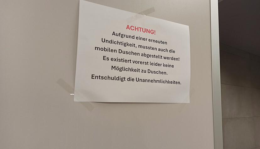 Seit Wochen sind auch noch die Behelfsduschen ausgefallen.