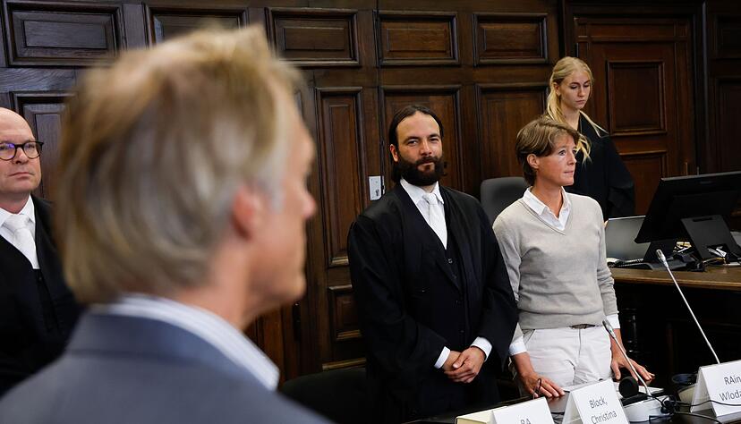 Der Verteidiger von Christina Block wies die Vorwürfe der Nebenklage zurück. Der Verteidiger von Christina Block wies die Vorwürfe der Nebenklage zurück.