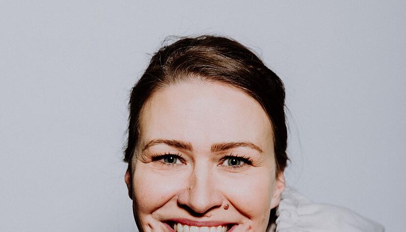 Nina Lizon ist Coachin. Sie berät Menschen, die vom Impostor-Syndrom betroffen sind. Nina Lizon ist Coachin. Sie berät Menschen, die vom Impostor-Syndrom betroffen sind.