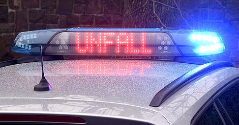 Eine Dreij&auml;hrige schwebt nach einem Unfall an einer Autowaschanalge in Heilbronn in Lebensgefahr.