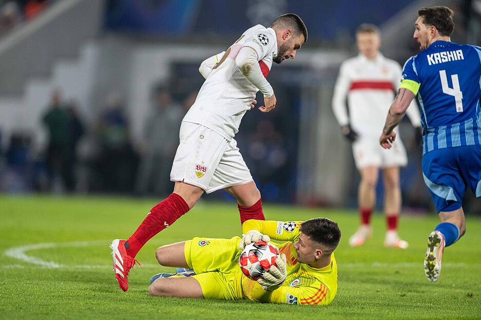 Zwar ließ der VfB Stuttgart viele Chancen liegen, allerdings machte Fabian Rieder in der Schlussphase den Sack zu.