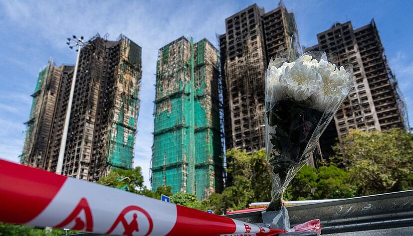 Die Zahl der Todesopfer den dritten Tag in Folge stieg weiter. Die Zahl der Todesopfer den dritten Tag in Folge stieg weiter.