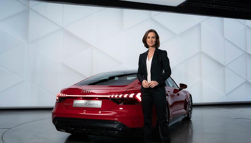 Vorständin Hildegard Wortmann an ihrem Lieblings-Audi, dem E-Tron GT aus Heilbronn. Vorständin Hildegard Wortmann an ihrem Lieblings-Audi, dem E-Tron GT aus Heilbronn.