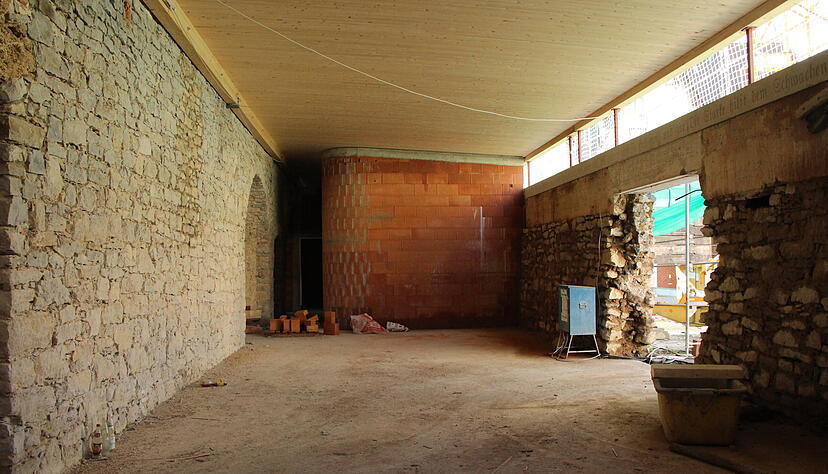 Die angebaute Lounge soll auch separat genutzt werden k&ouml;nnen.