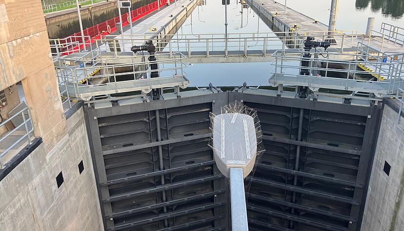 Neckarschleuse in Lauffen: Der Ausbau aller Kammern f&uuml;r 135-Meter-Schiffe ist wohl endg&uuml;ltig vom Tisch.