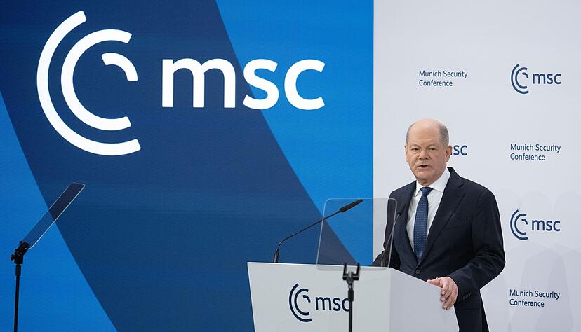 Wird an diesem Montag zu einem Sondertreffen in Paris erwartet: Bundeskanzler Olaf Scholz. Wird an diesem Montag zu einem Sondertreffen in Paris erwartet: Bundeskanzler Olaf Scholz.