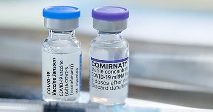 F&uuml;r eine anerkannte Grundimmunisierung muss auf die Erstimpfung mit Johnson & Johnson eine Zweitimpfung folgen - am besten mit einem mRNA-Vakzin.