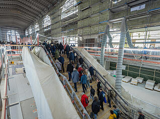Zehntausende Menschen haben an den Tagen der offenen Baustelle die Gelegenheit genutzt und den Tiefbahnhof von Stuttgart 21 besichtigt.