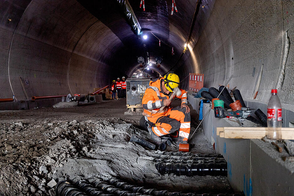 25 Meter liegen zwischen Stollen- und Tunnelmitte.
