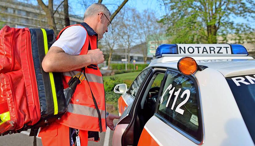 Im Ernstfall kommt es auf jede Minute an. Die Notarztstandorte in Brackenheim und M&ouml;ckm&uuml;hl sollen erhalten bleiben.Foto: dpa