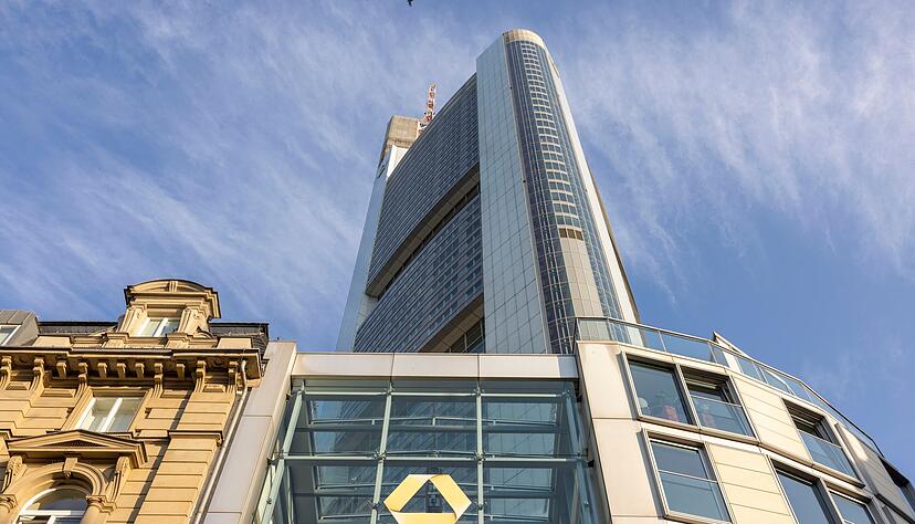 Die italienische Großbank Unicredit greift nach der Commerzbank (Archivbild).