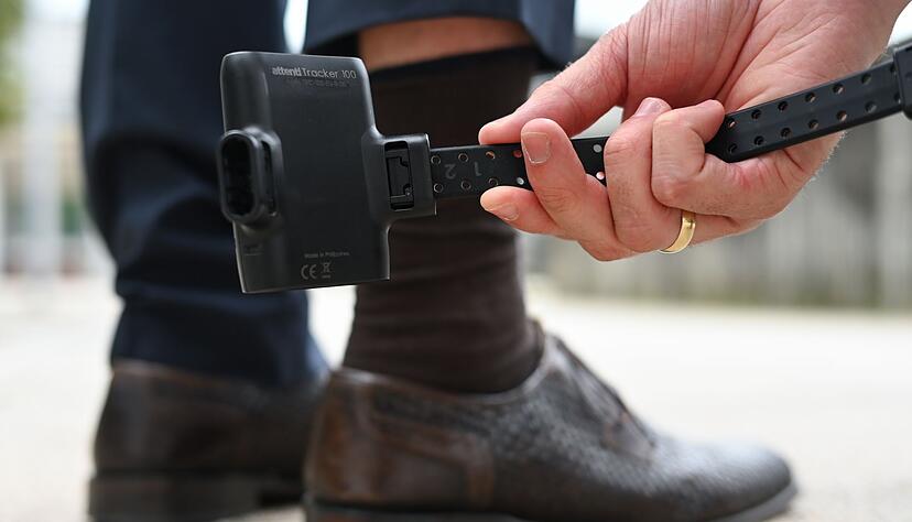 Noch in diesem Jahr soll in Baden-W&uuml;rttemberg der gesetzliche Weg frei gemacht werden, um bereits potenzielle Gewaltt&auml;ter von ihren Frauen fernzuhalten.(Illustration)