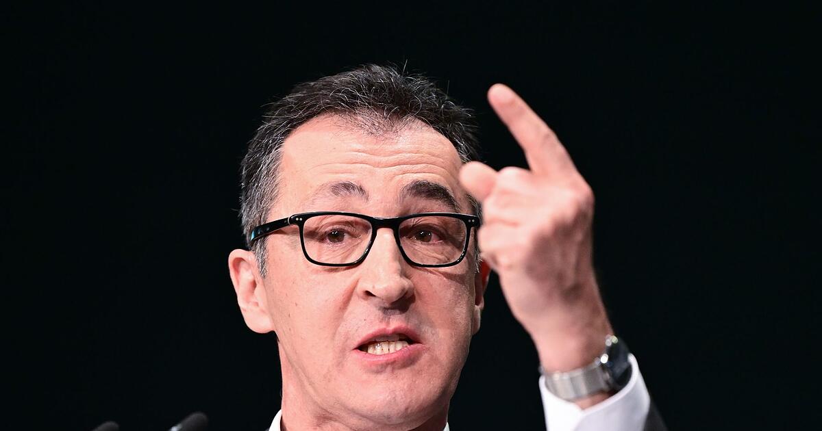 Green Party top candidate Cem Özdemir: CDU has blatantly lied to the ...