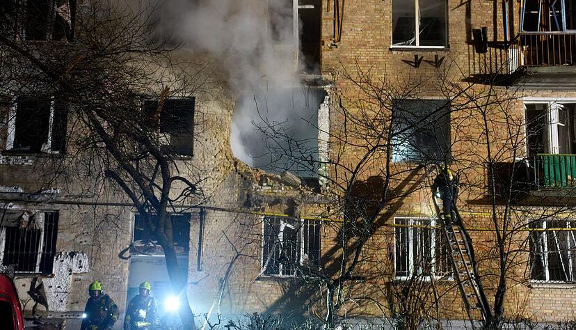 Mehrere Wohngeb&auml;ude wurden bei den Angriffen besch&auml;digt.