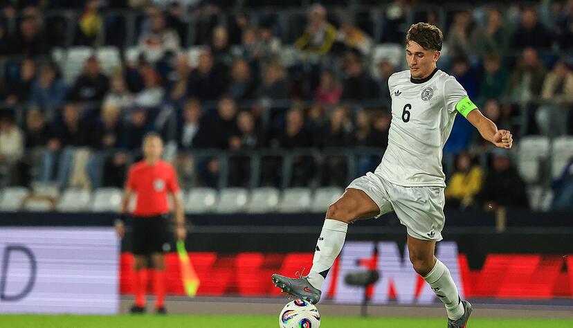 Bayern-Profi Tom Bischof wird die deutsche U21 als Kapit&auml;n anf&uuml;hren.