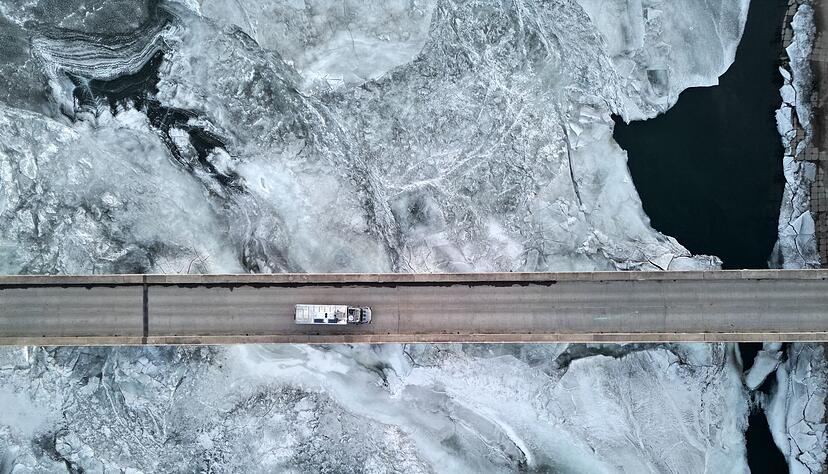 Ab ins Abenteuer: Abgeschiedenheit und relativ unber&uuml;hrte Wildnis lassen zuweilen Demut aufkommen - auch im 6x6-Gef&auml;hrt.