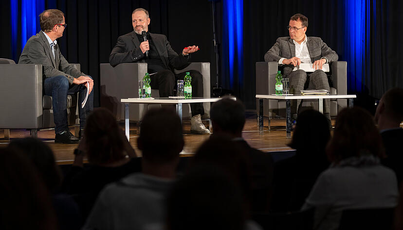 Bei der Diskussionsreihe "Bildung auf den Punkt" auf dem Bildungscampus ist auch die Meinung der G&auml;ste gefragt. Foto: J&uuml;rgen H&auml;ffner