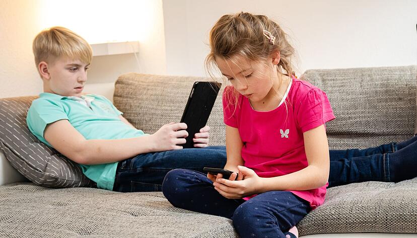 Im aktuellen Test von popul&auml;ren Spiele-Apps f&uuml;r Kinder hat die Stiftung Warentest reihenweise alarmierende und inakzeptable Inhalte gefunden.