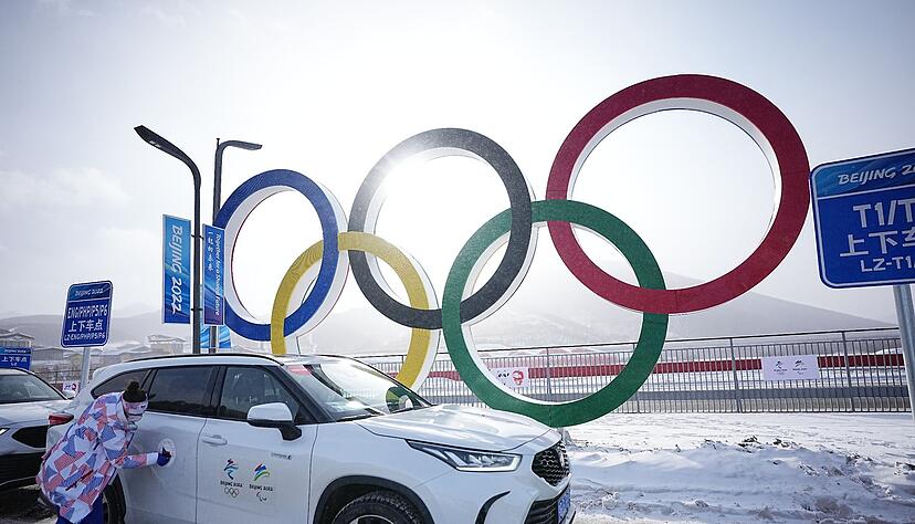 Als erster Olympia-Gastgeber richtet Peking nach Sommerspielen auch Winterspiele aus. Als erster Olympia-Gastgeber richtet Peking nach Sommerspielen auch Winterspiele aus.