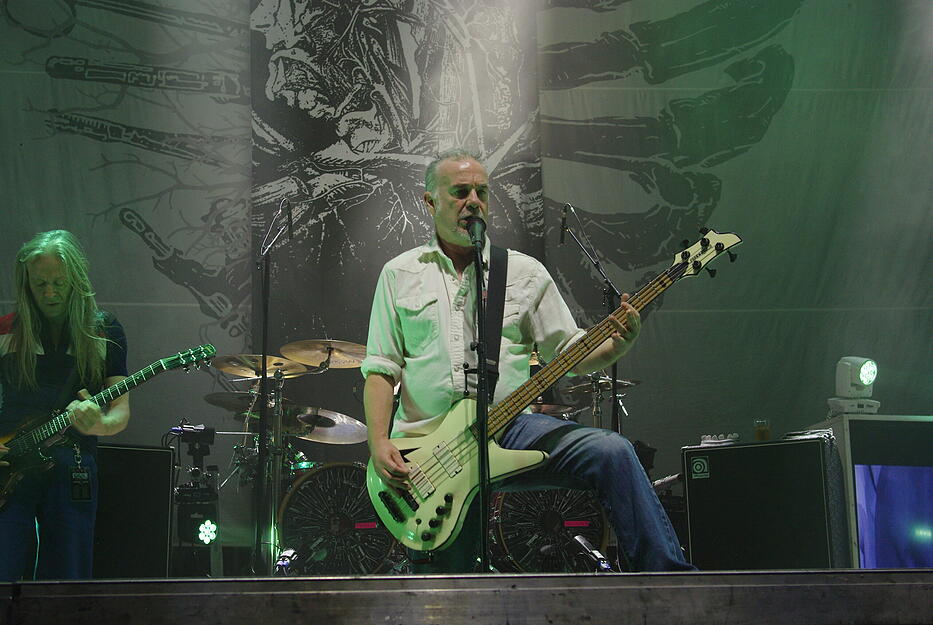 Carcass-S&auml;nger und Bassist Jeff Walker