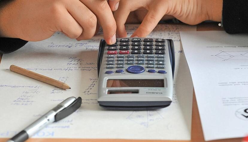 Eltern stehen jetzt vor einer wichtigen Entscheidung: Die Grundschulempfehlungen liegen vor, Anfang M&auml;rz melden M&uuml;tter und V&auml;ter ihre Kinder an den weiterf&uuml;hrenden Schulen an.