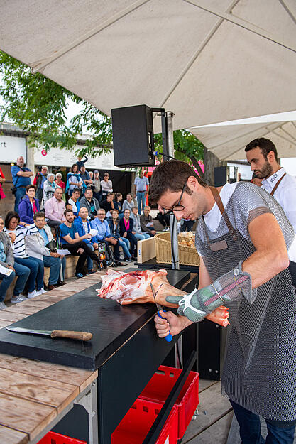 Lesersommer: BBQ- und Zerlegeseminar mit drei Fleischsommeliers auf der Buga