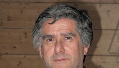 Ra&uacute;l Lozano hat vier Neulinge in den Kader der Volleyball-Nationalmannschaft berufen.