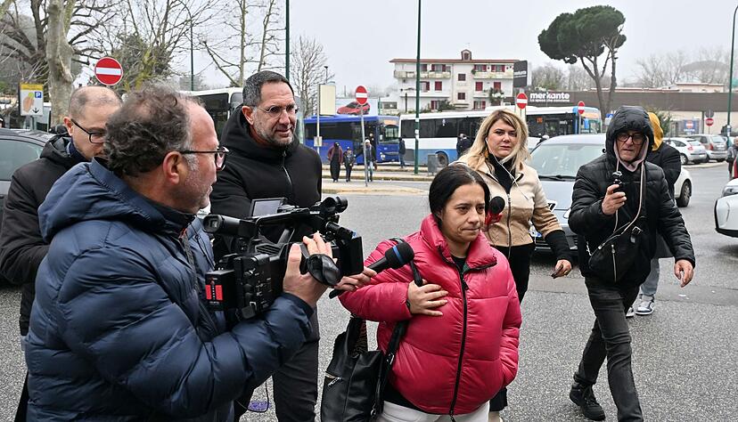 Die Mutter des Jungen, Patrizia Mercolino, war oft im Krankenhaus zu Besuch. Die Mutter des Jungen, Patrizia Mercolino, war oft im Krankenhaus zu Besuch.
