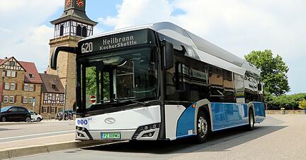 Schnell und klimaneutral von Neuenstadt nach Heilbronn mit dem Bus fahren: Die Idee einer Stadtbahn auf R&auml;dern ist Teil eines F&ouml;rderantrags an das Land. Getestet wurde sie k&uuml;rzlich mit einem Wasserstoffbus einer polnischen Firma.
Foto: privat