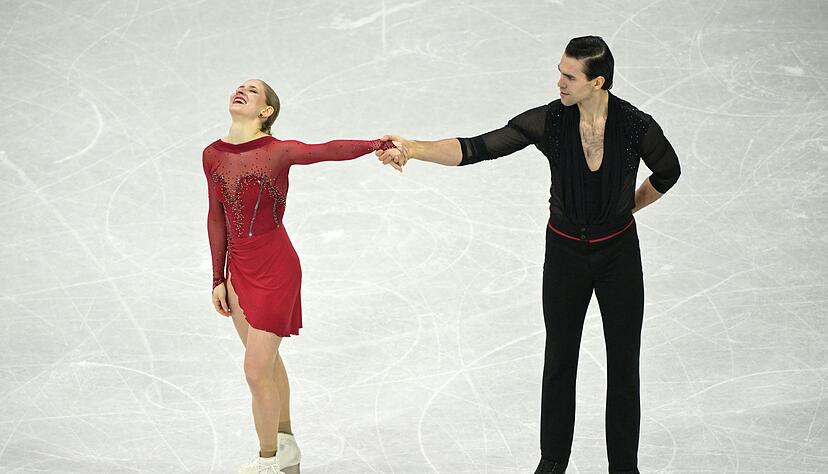 Starke Vorstellung: Minerva Hase und Nikita Volodin liegen nach dem Kurzprogramm in F&uuml;hrung.