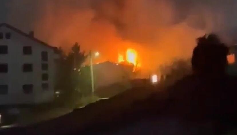 In einem Nachtklub in Nordmazedonien brach ein Feuer aus.