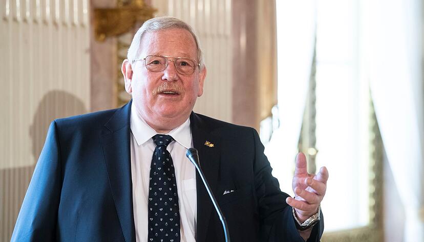 Physik-Nobelpreisträger Reinhard Genzel spricht in München.