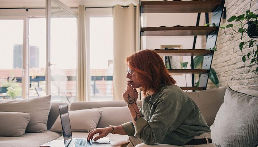 Wer sich weiterbilden m&ouml;chte, kann online kostenlose Tests wie den Digital Check NRW oder den DigiCheck Hessen nutzen, um seine F&auml;higkeiten zu &uuml;berpr&uuml;fen.