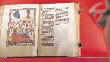 Prachthandschrift des Mittelalters: Der Codex Manesse ist eines der Schlüsselzeugnisse für die Literatur und Kultur der Stauferzeit.Foto: dpa Prachthandschrift des Mittelalters: Der Codex Manesse ist eines der Schlüsselzeugnisse für die Literatur und Kultur der Stauferzeit.Foto: dpa