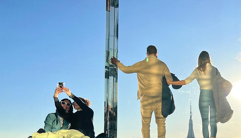 Lichtdurchflutete Aussicht vom One Vanderbilt. Lichtdurchflutete Aussicht vom One Vanderbilt.