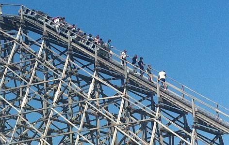 Achterbahn In Tripsdrill Evakuiert Stimme De