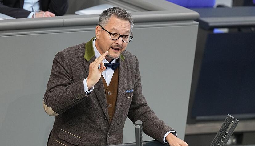 Keuter war durch einen «t-Online»-Bericht in den Fokus geraten, wonach er seine Freundin in seinem Bundestagsbüro beschäftige. (Archivbild) Keuter war durch einen «t-Online»-Bericht in den Fokus geraten, wonach er seine Freundin in seinem Bundestagsbüro beschäftige. (Archivbild)