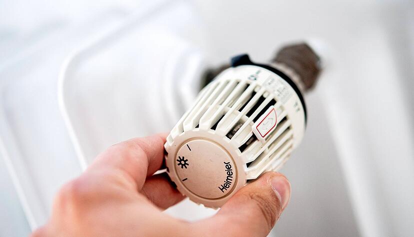 Heizen ist aktuell eine teure Angelegenheit in Deutschland. Die meisten Wohnungen werden mit Gas und Öl geheizt, das auch aus Russland kommt. Foto: dpa Heizen ist aktuell eine teure Angelegenheit in Deutschland. Die meisten Wohnungen werden mit Gas und Öl geheizt, das auch aus Russland kommt. Foto: dpa