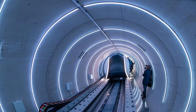 Experten der Boston Consulting Group sehen im Aufbau eines Hyperloop-Industriesystems ein Zukunftsfeld für die deutsche Wirtschaft. Experten der Boston Consulting Group sehen im Aufbau eines Hyperloop-Industriesystems ein Zukunftsfeld für die deutsche Wirtschaft.