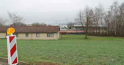 Untereisesheims Gemeinderat hat beschlossen, neben das Fl&uuml;chtlingswohnheim Container zu stellen. 
Foto: Simon Gajer