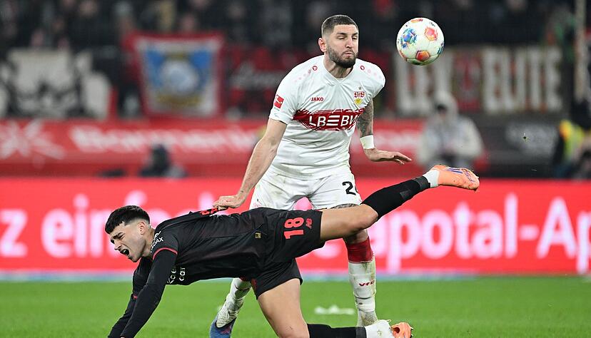 Jeff Chabot und der VfB Stuttgart obenauf. Lothar Matth&auml;us findet, dass der Abwehrchef des VfB im Notizblock des Bundestrainers auftauchen muss.