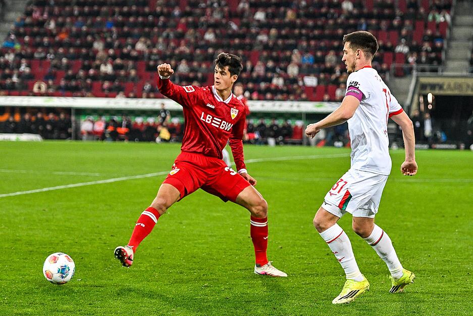 Chema Andres: Gutes Spiel gemacht. Hinten die Räume dicht gemacht, vorne immer wieder aktiv eingeschaltet. Aber: In der zweiten Halbzeit eine unnötige Gelbe Karte kassiert. Note: 3 Chema Andres: Gutes Spiel gemacht. Hinten die Räume dicht gemacht, vorne immer wieder aktiv eingeschaltet. Aber: In der zweiten Halbzeit eine unnötige Gelbe Karte kassiert. Note: 3