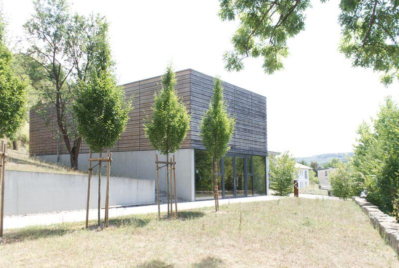 Eine Lagerhalle am Wald in Dörzbach Eine Lagerhalle am Wald in Dörzbach