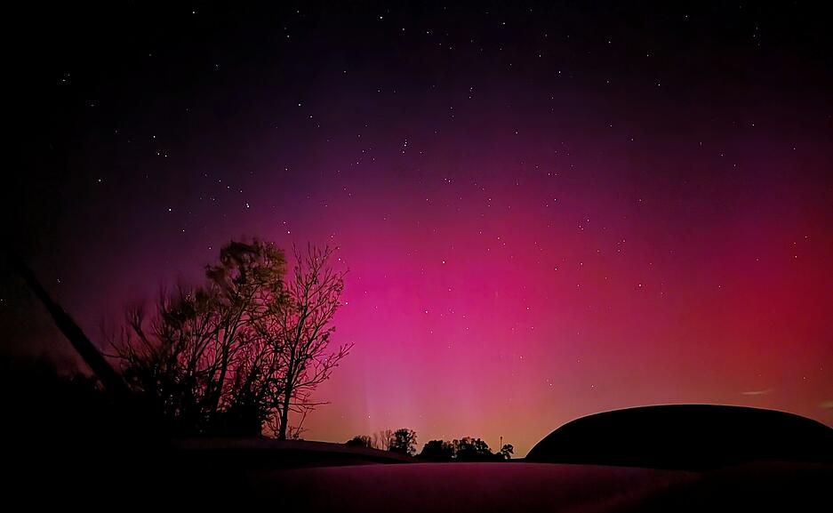 Polarlichter, aufgenommen bei Pinkafeld im Burgenland, Österreich.