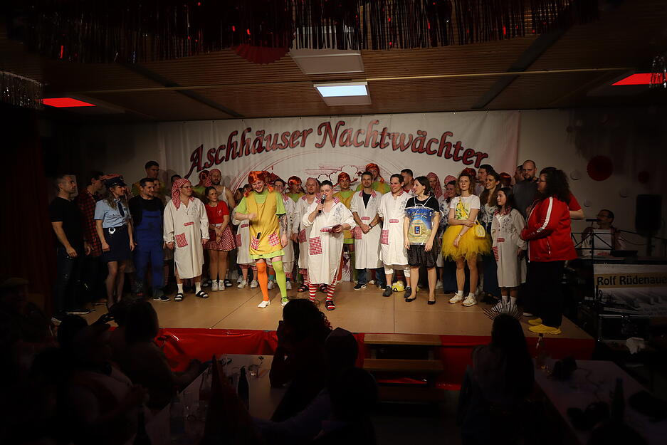 Bei der Prunksitzung in Aschhausen werden viereinhalb Stunden Programm geboten.