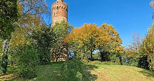 Von der Heuchelberger Warte aus, bietet sich ein guter Blick auf die Umgebung und das Heilbronner Land.