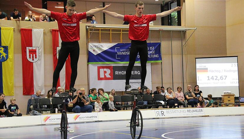 Das Elite-Duo Jonas Mächtig (links) und Simon Riedinger vom RKV Ilsfeld zeigt beim German Masters in Bruckmühl sein Potenzial und gewinnt.